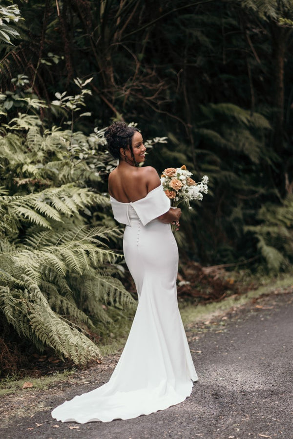 Mila Curve - Grace Loves Lace